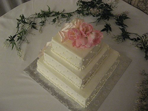 Dynasty Tulip Wedding Cakes 3 tier Square Wedding Cake